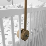 Support pour mobile en bois bébé avec croisillon - Artisan du Jura